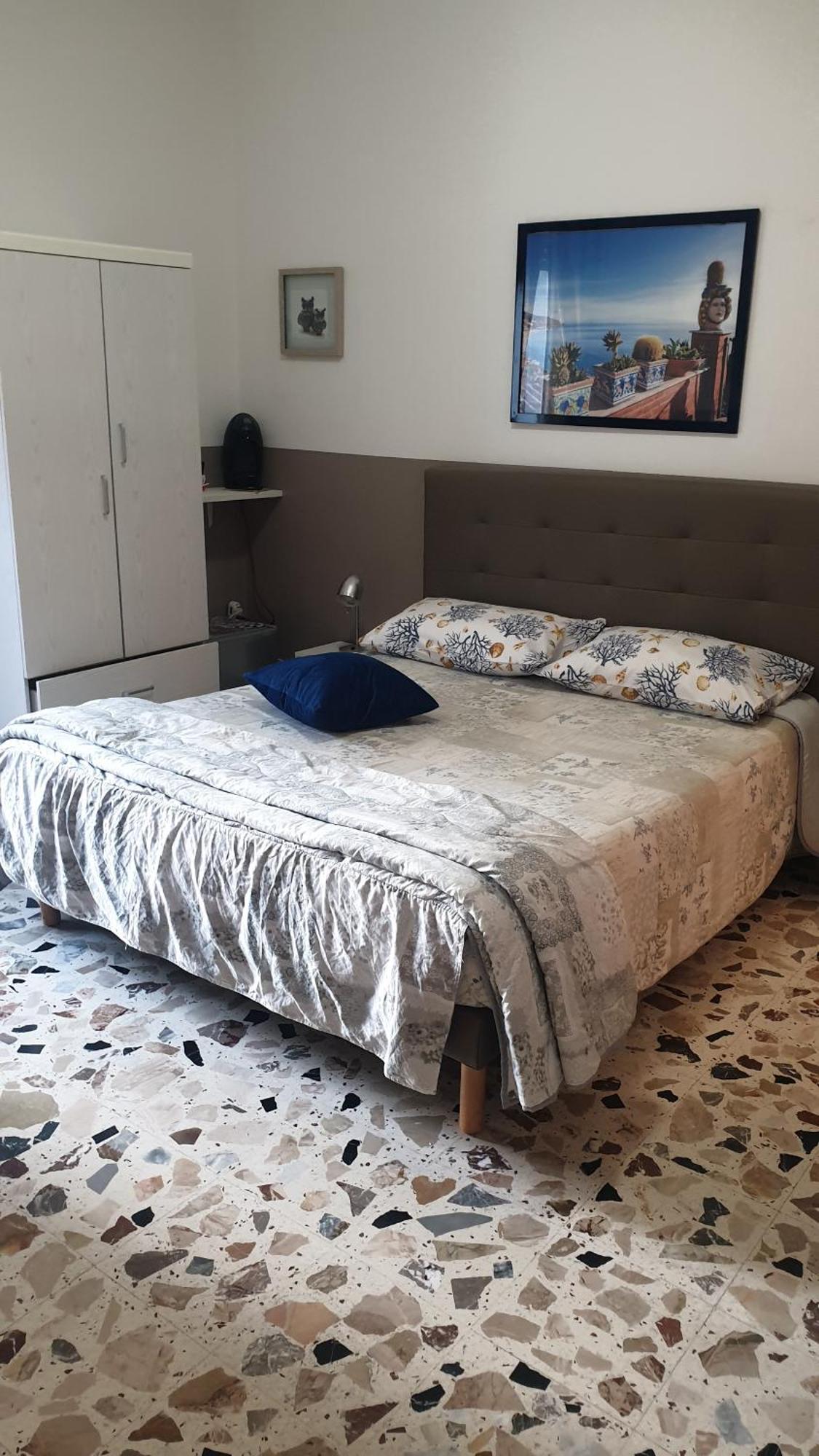 I Mori In Campidoglio Affitta Camere Сант'Агата-ді-Мілітелло Екстер'єр фото