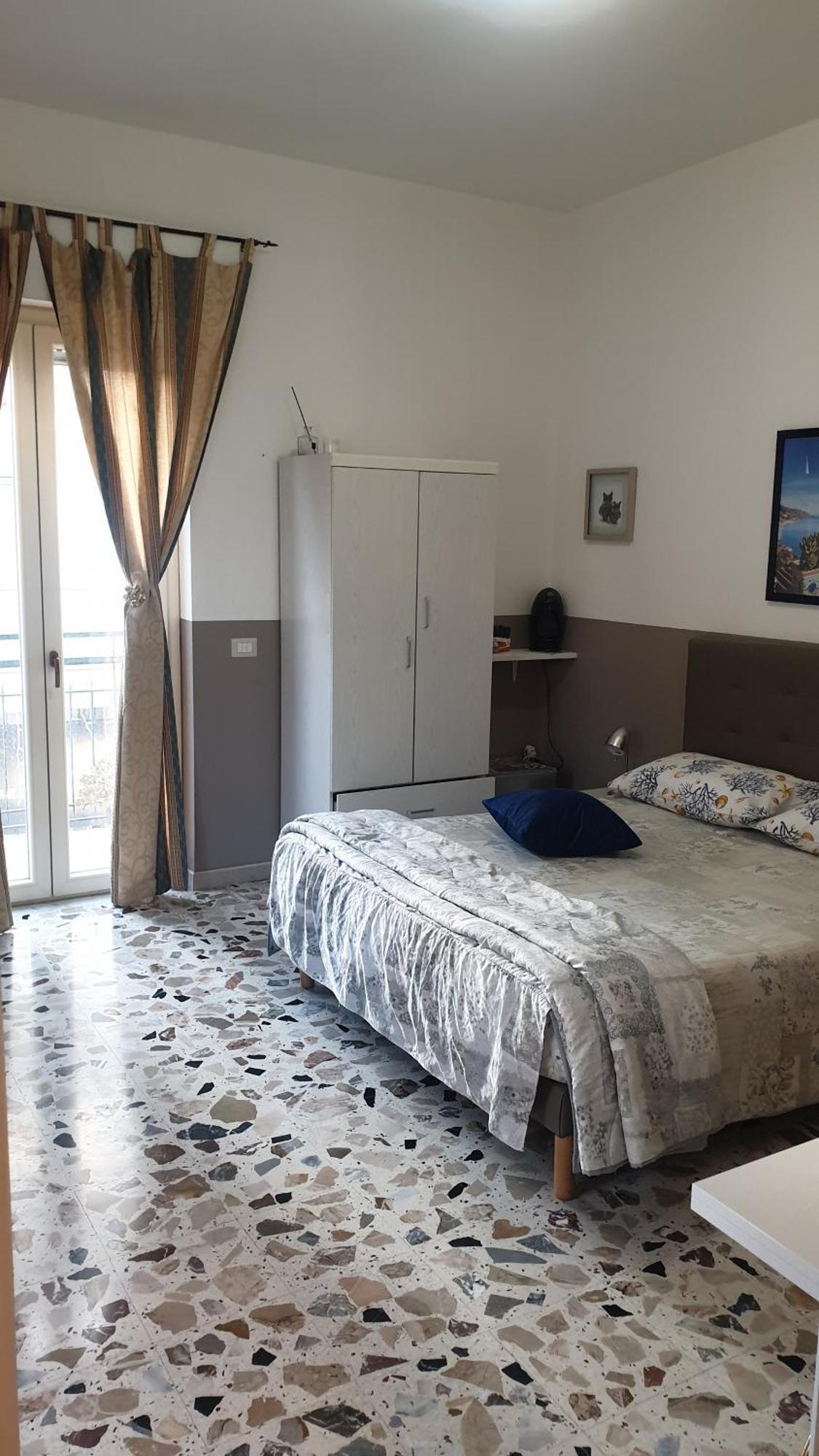 I Mori In Campidoglio Affitta Camere Сант'Агата-ді-Мілітелло Екстер'єр фото
